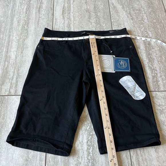 A3Denim Bermuda,black,size 14,3pockets,denim,bermuda for women - Picture 2 of 15